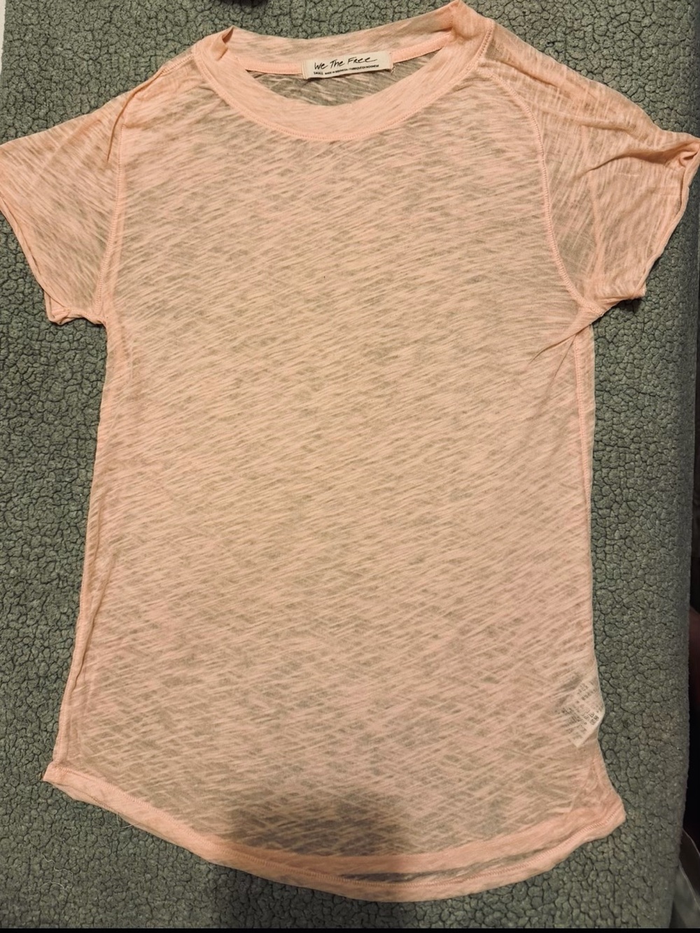 We The Free Lightweight Heathered Light Pink Short Sleeve Tee Worn only 1 X
